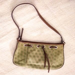 Dooney & Bourke Monogram Signature Handbag